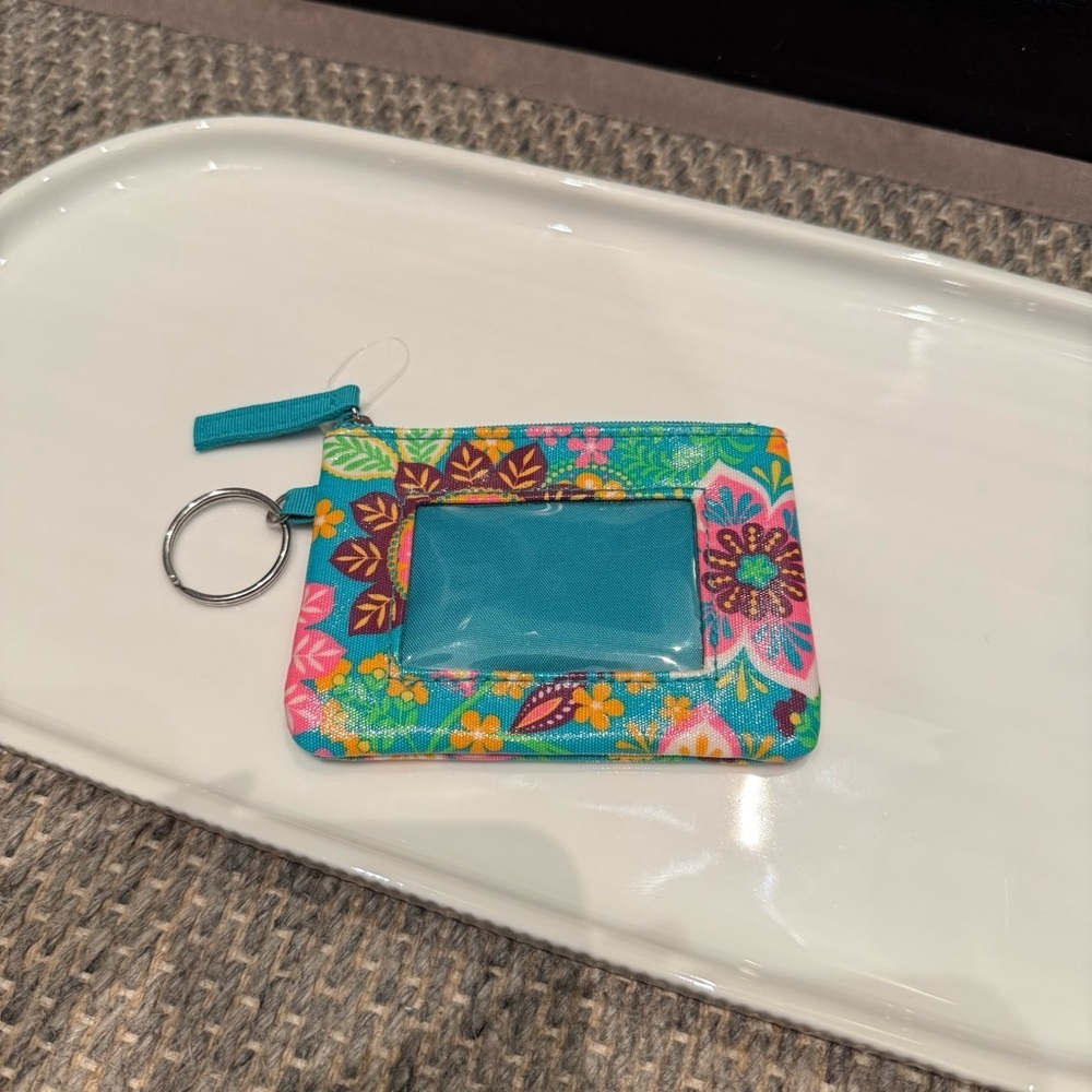 NWOT- Barnes and Noble Punctuate Floral Blue ID Holder with Keyring and Pouch